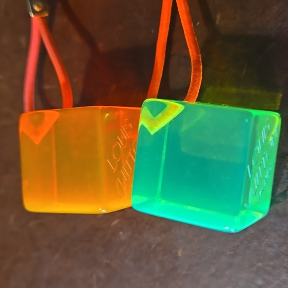 Louis Vuitton Hair Tie Cubes Green and Orange set of 2 - Picture 6 of 7